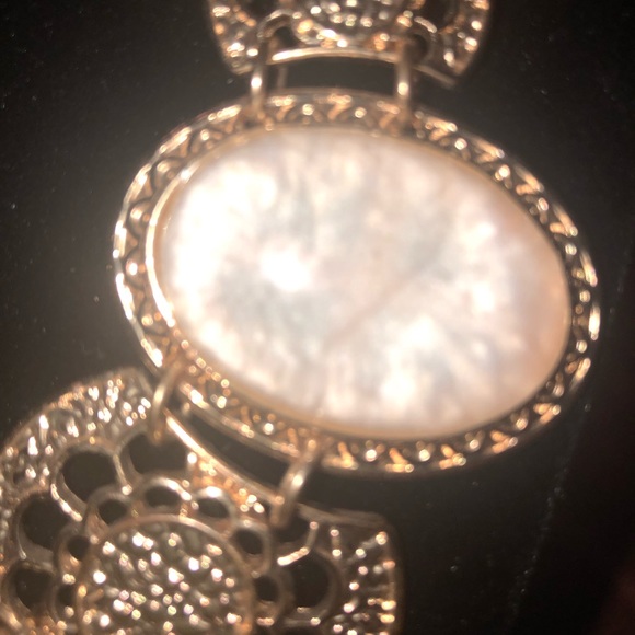 Vintage Victorian Style Moonstone Costume Necklace - Picture 4 of 4